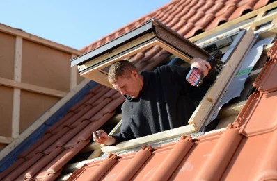 Pose de fenêtres de toit Velux à Aubertin